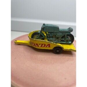 1967 LESNEY MATCHBOX HONDA MOTORCYCLE AQUA & TRAILER YELLOW NO. 38 DIECAST